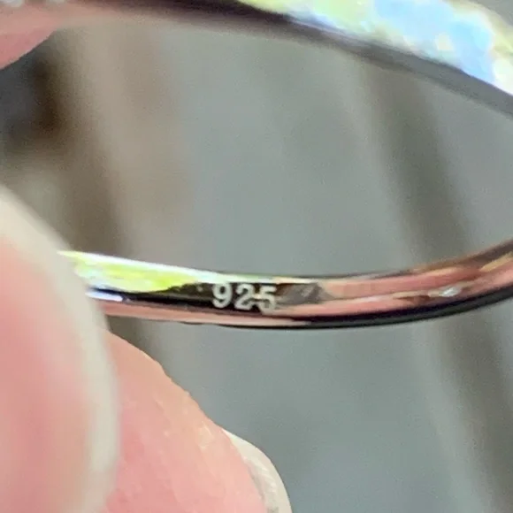 925 SS ASSCHER CUT DIAMOND RING - Picture 11 of 11